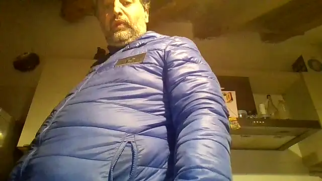 woww791 online show from December 2025 01:18:01 PM