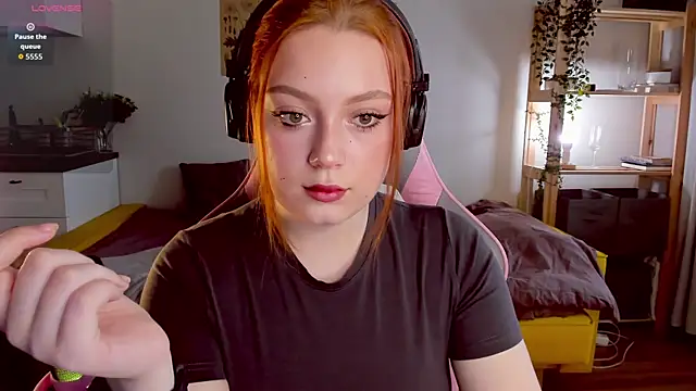 Sofy Benson online show from September 2025 08:27:01 AM