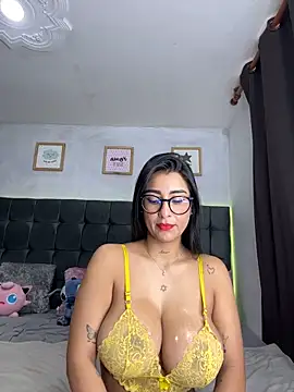 lovely violet13 online show from November 2025 04:07:02 PM