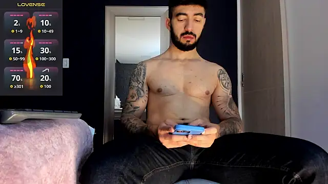 Snapshot of MarkWalker__ chatting on March 2026 09:53:01 AM MarkWalker online show from March 2026 09:53:01 AM