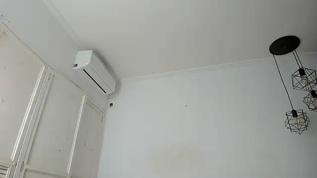 kristyl paez online show from March 2026 07:19:01 PM