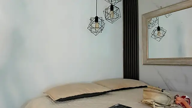 kristyl paez online show from April 2026 06:55:02 PM