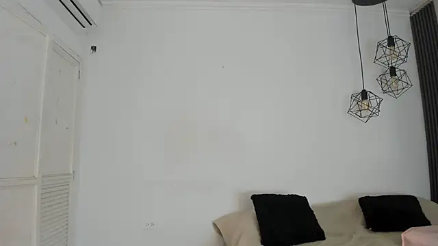 Snapshot of kristyl_paez chatting on May 2026 07:42:01 PM kristyl paez online show from May 2026 07:42:01 PM