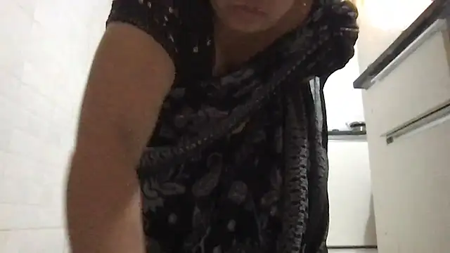 Riyasingh9 online show from October 2025 03:35:01 AM