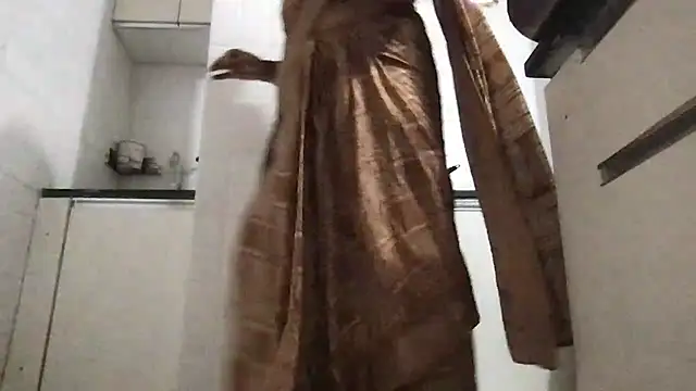 Riyasingh9 online show from November 2025 05:08:02 AM