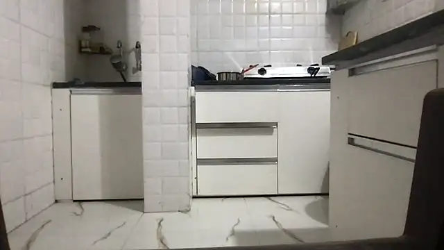 Riyasingh9 online show from May 2026 03:24:02 AM