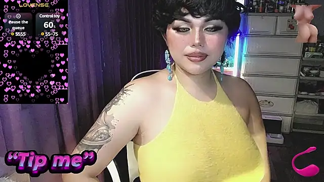 Snapshot of cherry_RED5 chatting on December 2024 02:49:02 AM cherry RED5 online show from December 2024 02:49:02 AM