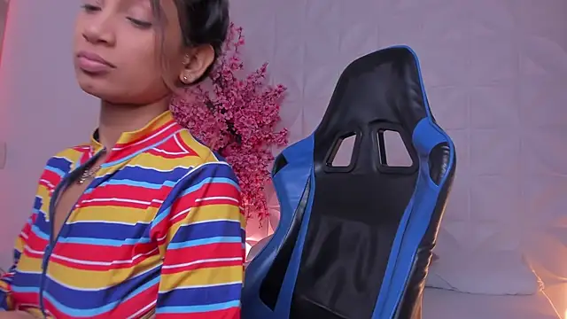 cora 22 online show from February 2026 12:54:01 PM