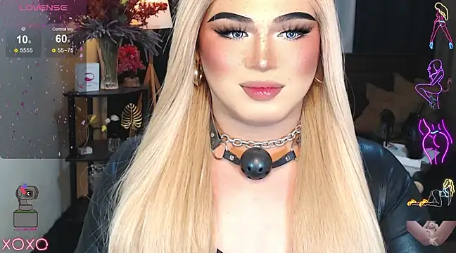 Snapshot of Bitch_Fowler69 chatting on February 2025 04:53:02 PM Bitch Fowler69 online show from February 2025 04:53:02 PM