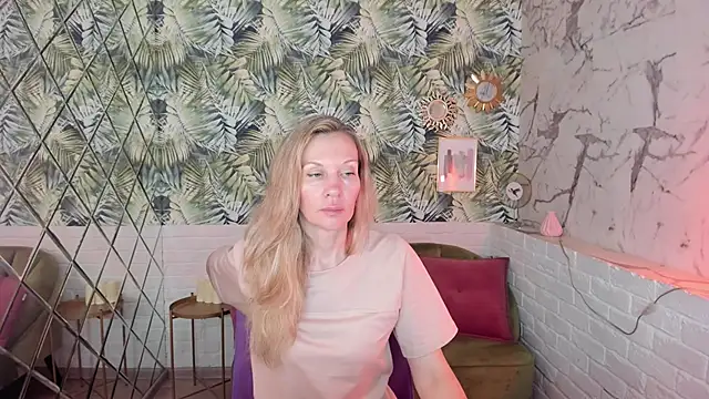 Snapshot of NancyGrace chatting on June 2026 01:27:01 PM NancyGrace online show from June 2026 01:27:01 PM