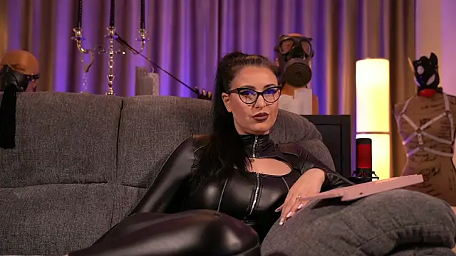 Snapshot of kelly_kent chatting on December 2024 02:58:02 AM kelly kent online show from December 2024 02:58:02 AM