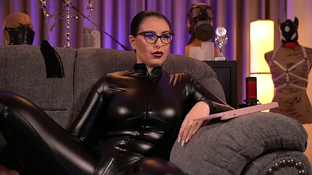 Snapshot of kelly_kent chatting on December 2024 07:43:02 PM kelly kent online show from December 2024 07:43:02 PM