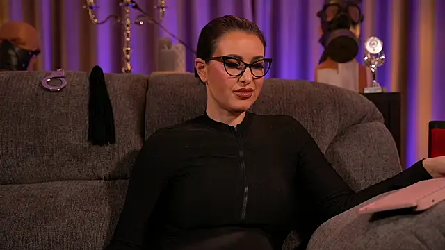 Snapshot of kelly_kent chatting on January 2025 03:00:01 AM kelly kent online show from January 2025 03:00:01 AM