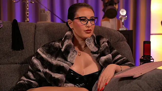 Snapshot of kelly_kent chatting on January 2025 01:54:01 AM kelly kent online show from January 2025 01:54:01 AM