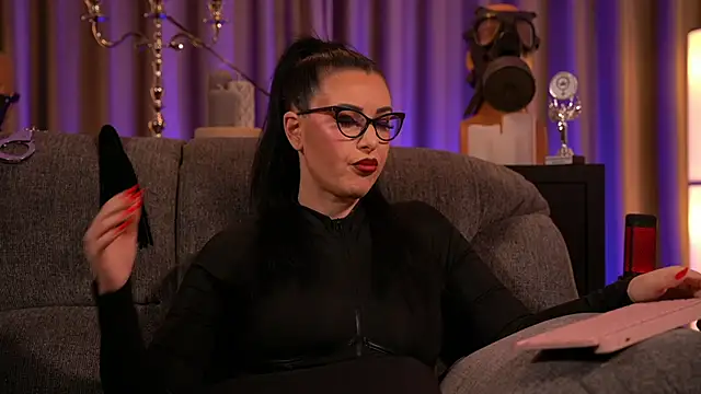 Snapshot of kelly_kent chatting on February 2025 03:15:02 AM kelly kent online show from February 2025 03:15:02 AM