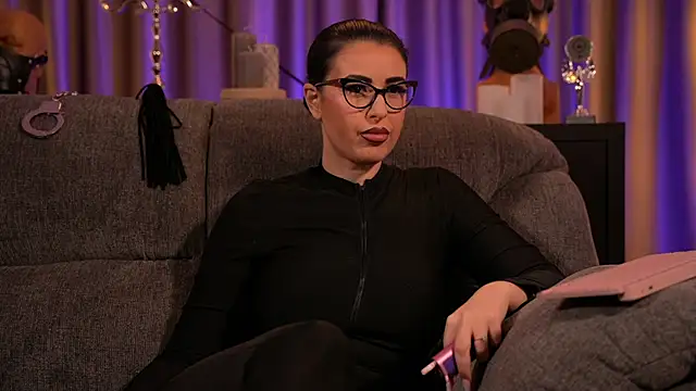 Snapshot of kelly_kent chatting on March 2025 01:20:02 AM kelly kent online show from March 2025 01:20:02 AM