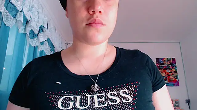 Emmy Ruiz online show from December 2024 05:26:02 PM