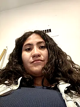 Snapshot of francesca_baker1007 chatting on December 2024 01:02:01 AM francesca baker1007 online show from December 2024 01:02:01 AM