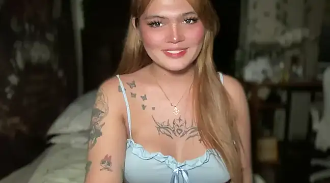 Snapshot of Claire_Brooke chatting on December 2024 06:42:01 PM Claire Brooke online show from December 2024 06:42:01 PM