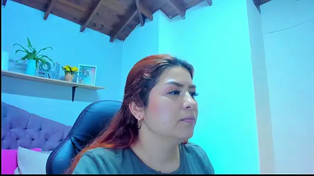 Gretta Queen online show from April 2026 06:30:01 PM