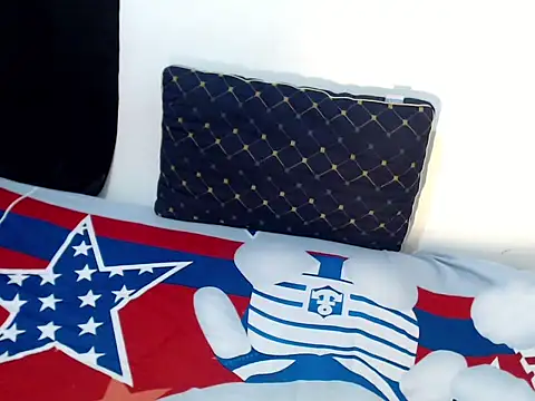 imyours-chenxx online show from November 2025 09:41:02 AM