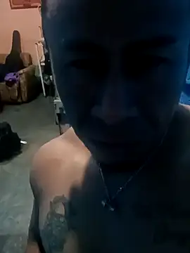 ivandignity online show from November 2025 12:32:01 AM