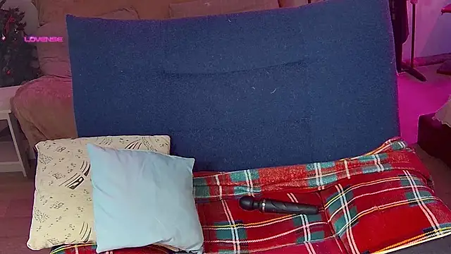 cutenessa online show from January 2025 05:20:01 AM