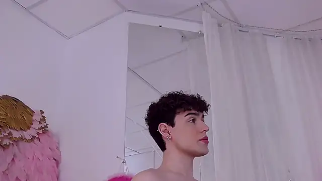 RobbyCharming online show from November 2025 03:45:02 AM