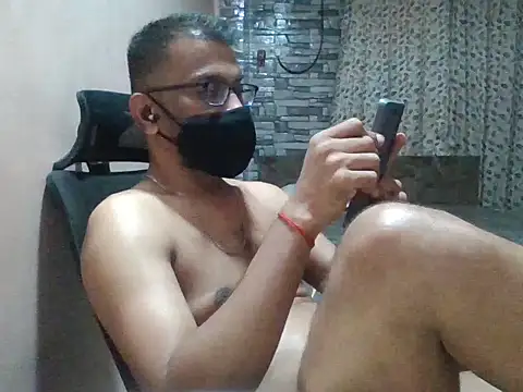 Snapshot of sexx4 chatting on May 2026 09:42:02 PM sexx4 online show from May 2026 09:42:02 PM