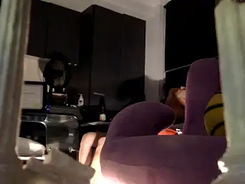 Snapshot of OSIRlS chatting on February 2025 04:57:01 PM OSIRlS online show from February 2025 04:57:01 PM