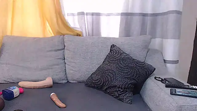 BELINDAXXXXX online show from October 2025 08:44:01 AM