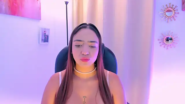 MariamRivera  online show from February 2026 02:15:02 AM