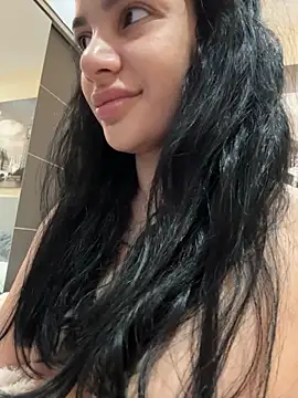 Samira30 online show from December 2025 11:38:02 AM