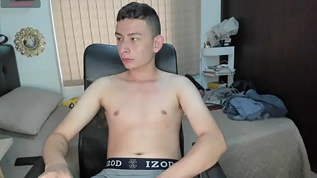 Snapshot of Christ_Miller3 chatting on February 2025 10:43:02 PM Christ Miller3 online show from February 2025 10:43:02 PM