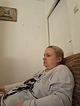 She-devilx online show from September 2025 09:03:02 PM