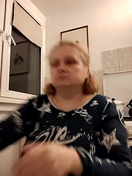 She-devilx online show from April 2026 09:39:01 PM