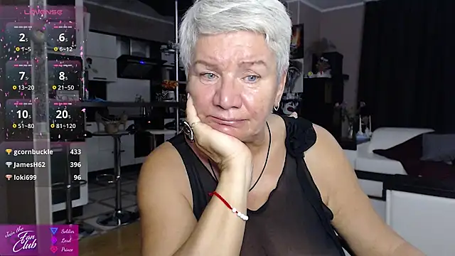 Snapshot of roxana_brooks chatting on July 2026 08:16:01 PM roxana brooks online show from July 2026 08:16:01 PM