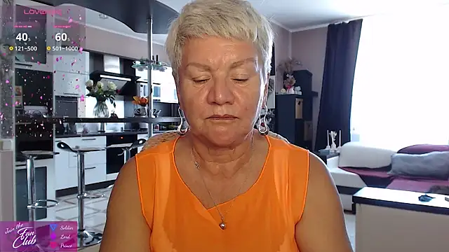 Snapshot of roxana_brooks chatting on July 2026 02:25:02 PM roxana brooks online show from July 2026 02:25:02 PM