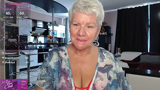 Snapshot of roxana_brooks chatting on July 2026 04:27:02 PM roxana brooks online show from July 2026 04:27:02 PM