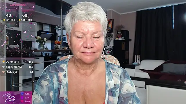 Snapshot of roxana_brooks chatting on July 2026 06:20:01 PM roxana brooks online show from July 2026 06:20:01 PM