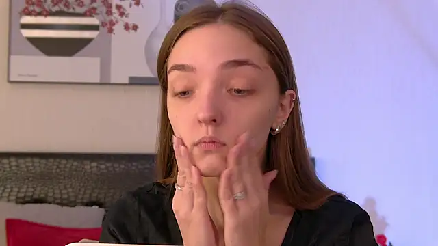 VirginieCruz online show from March 2025 05:57:02 AM