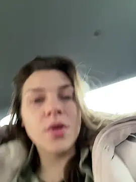 Snapshot of ValenciaShock chatting on February 2026 06:39:02 AM ValenciaShock online show from February 2026 06:39:02 AM