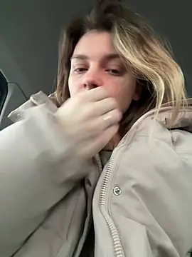 Snapshot of ValenciaShock chatting on February 2026 06:42:02 AM ValenciaShock online show from February 2026 06:42:02 AM