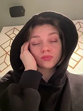 Snapshot of ValenciaShock chatting on February 2026 06:36:02 AM ValenciaShock online show from February 2026 06:36:02 AM