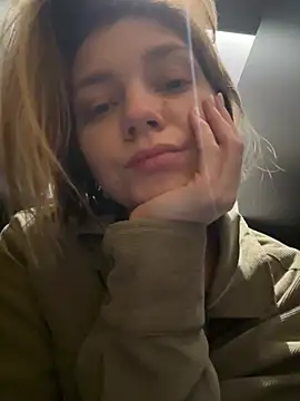 Snapshot of ValenciaShock chatting on February 2026 06:46:02 AM ValenciaShock online show from February 2026 06:46:02 AM