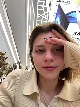 ValenciaShock online show from April 2026 07:03:02 AM