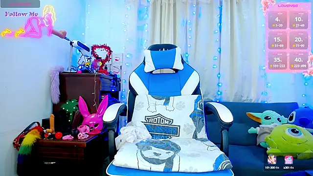 Aleexx    online show from September 2025 11:59:01 AM