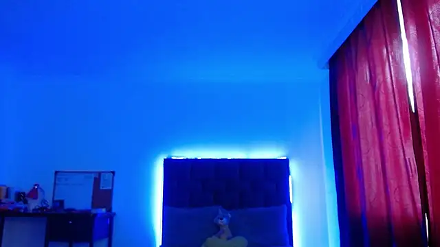 Snapshot of VALERY_MEER chatting on April 2026 12:08:02 PM VALERY MEER online show from April 2026 12:08:02 PM