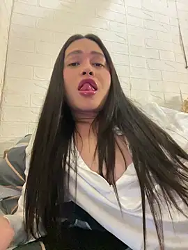 Snapshot of Ashely_Lewis chatting on May 2026 01:38:01 PM Ashely Lewis online show from May 2026 01:38:01 PM