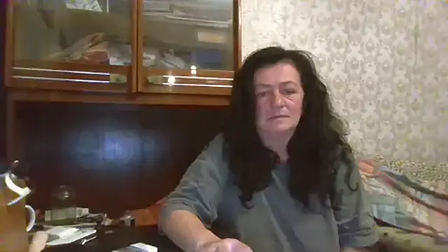 GypsiQueen2 online show from November 2025 06:50:02 PM